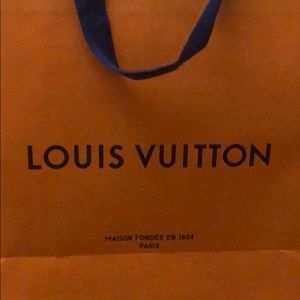 Meet your Posher, Tj